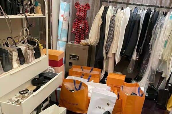巫山县回收一线品牌衣服